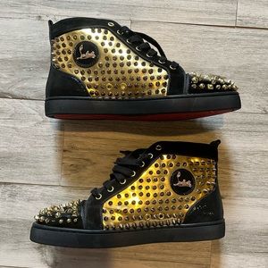 Christian Louboutin | Shoes | Louboutin 